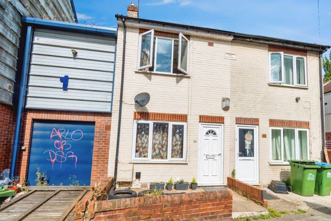 2 bedroom semi-detached house for sale