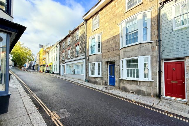 Lower Market Street,Penryn,TR10 8BG 1 bed flat for sale
