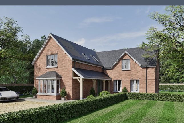 Sandy Lane, Romsey, Hampshire, SO51 4 bed detached house for sale