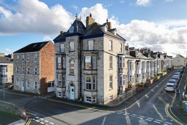 6a Springhill Terrace, Whitby 2 bed apartment for sale