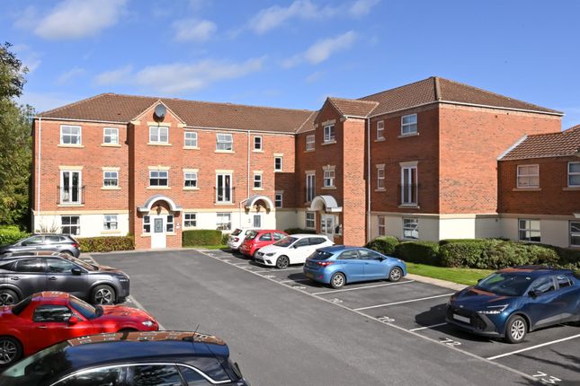 St. Pauls Mews, Holgate, York, YO24 2 bed flat for sale