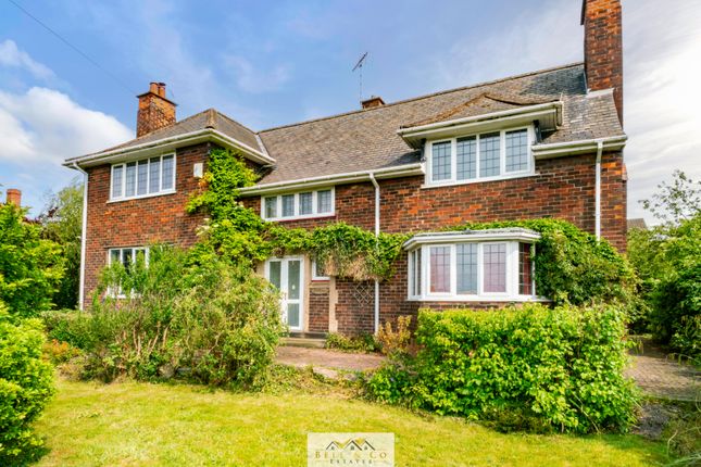 Station Road, Sheffield S26 5 bed detached house for sale