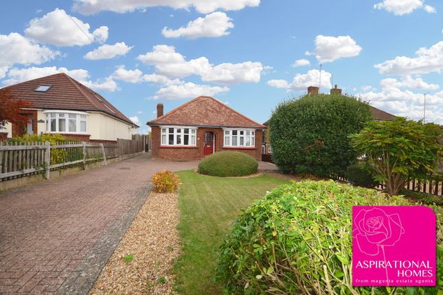 London Road, Raunds 2 bed detached bungalow for sale
