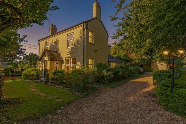 Fendyke Lane, Gorefield, Wisbech... 3 bed detached house for sale
