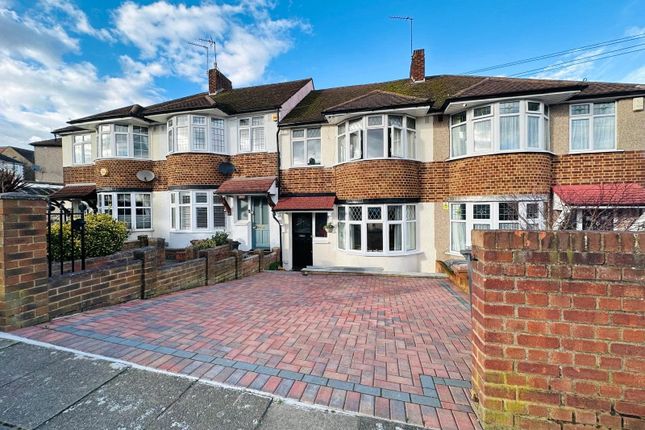 Winsford Road, London, SE6 3 bed house for sale