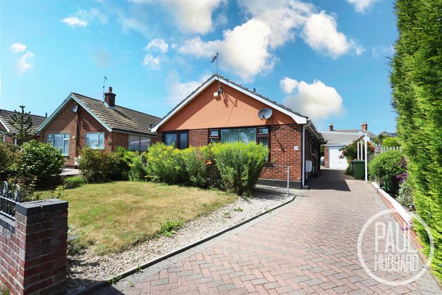 June Avenue, Lowestoft, NR32 3 bed detached bungalow for sale