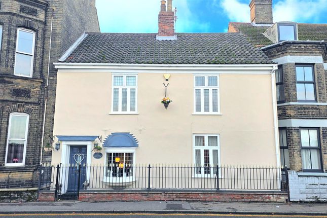 High Street, Gorleston 3 bed terraced house for sale