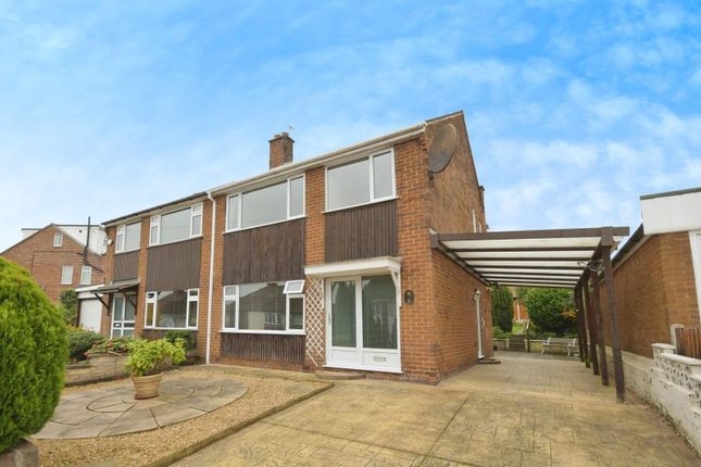 Bateman Close, New Whittington... 3 bed semi