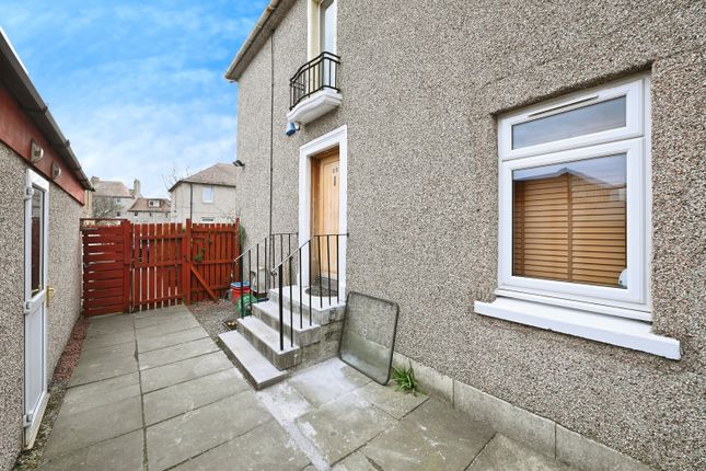 2 bed flat
