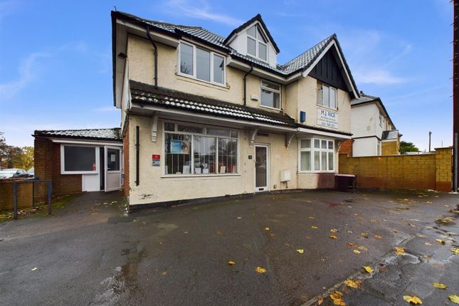 3 bed retail premises