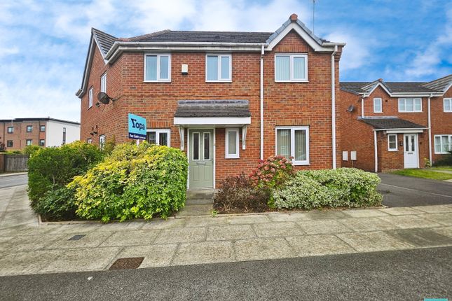 3 bedroom semi-detached house for sale