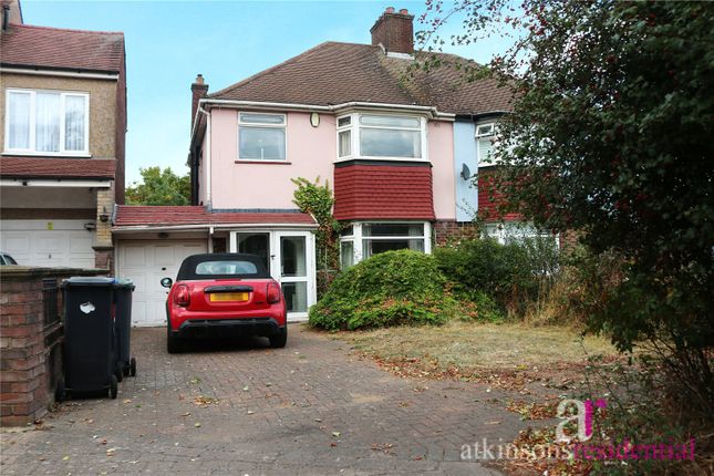Carterhatch Lane, Enfield, Middlesex... 3 bed semi