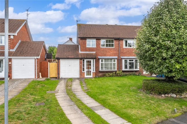 Woodcock Gardens, Featherstone... 3 bed semi