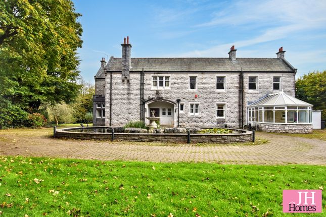 6 bedroom detached house for sale