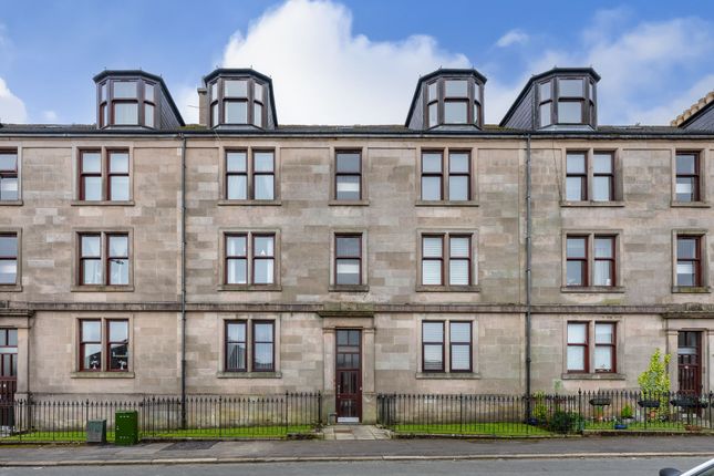 Dempster Street, Greenock, PA15 2 bed ground floor flat for sale