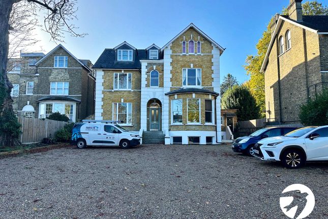 Eltham Road, London, SE12 2 bed flat for sale