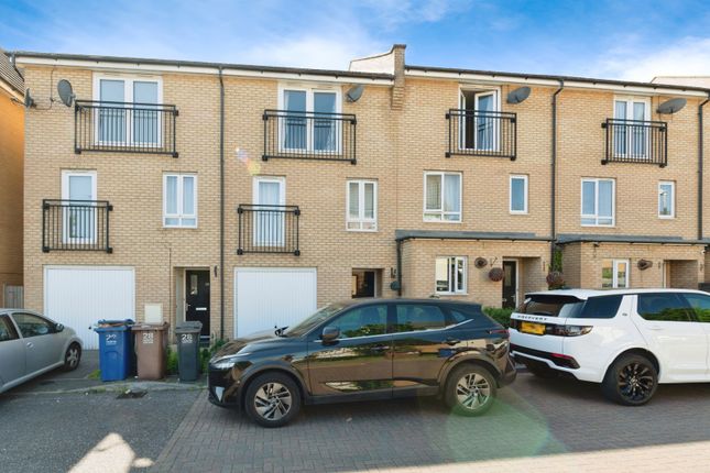 4 bedroom town house for sale