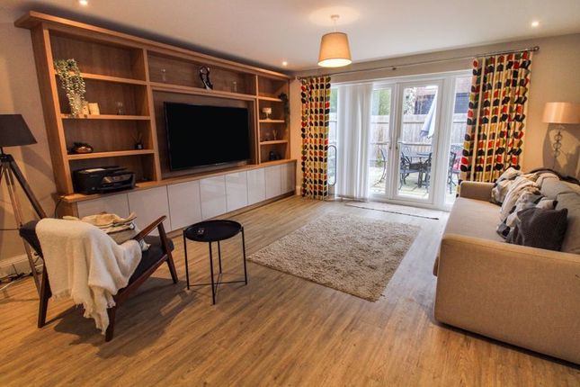 1 bedroom bungalow for sale
