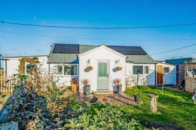 Beach Road, Hemsby 3 bed detached bungalow for sale