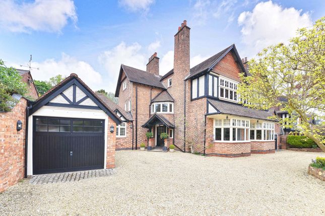 6 bedroom detached house for sale