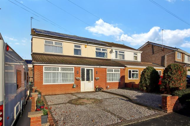 5 bed semi-detached house