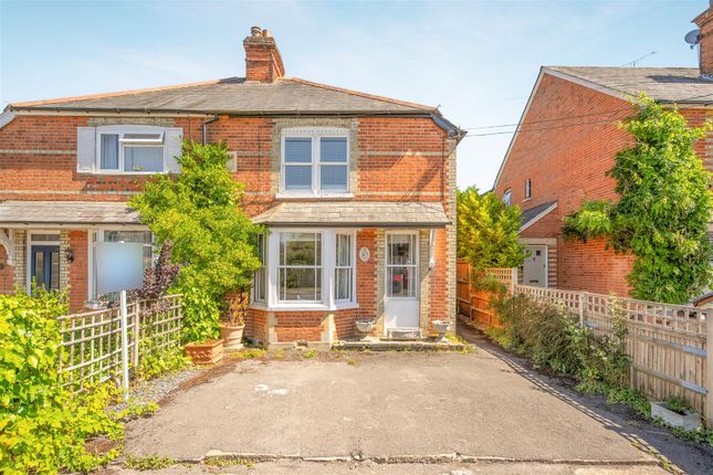 2 bedroom semi-detached house for sale