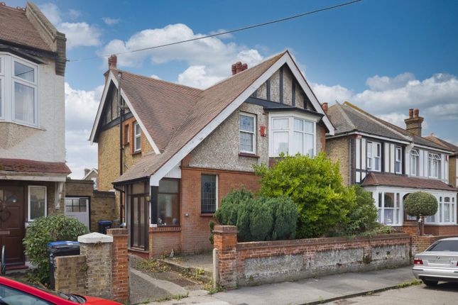 Walmsley Road, Broadstairs, CT10 3 bed detached house for sale
