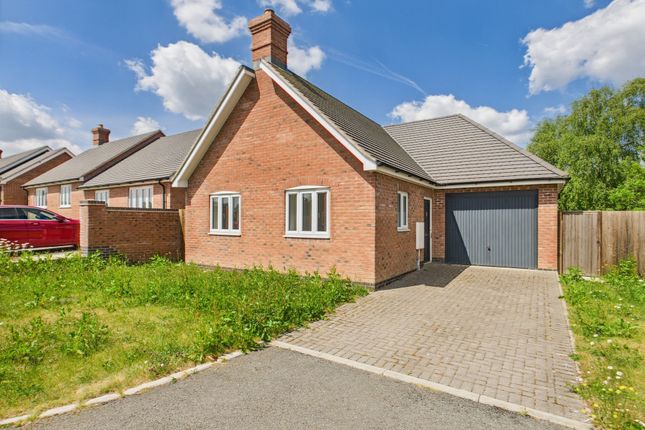 2 bedroom detached bungalow for sale