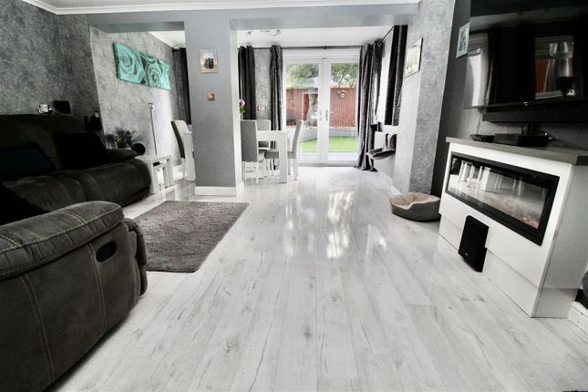 Marcos Drive, Birmingham B36 5 bed townhouse for sale