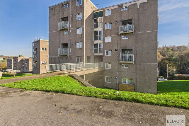 Ironside Road, Gleadless, Sheffield, S14 2 bed maisonette for sale