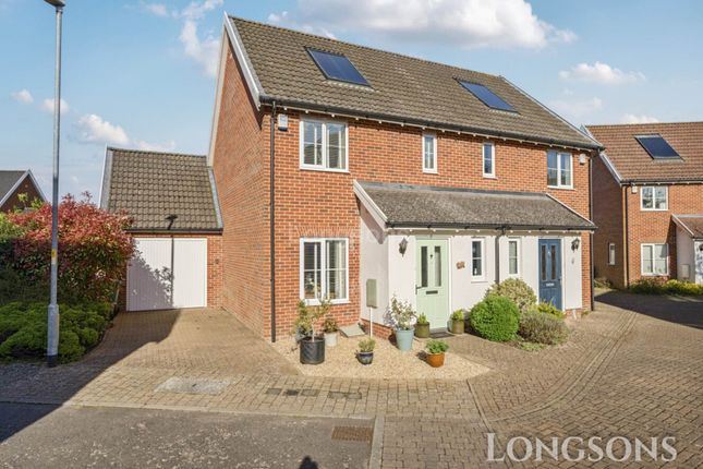 2 bedroom semi-detached house for sale