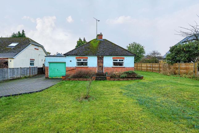 Stoney Lane, Winchester, SO22 2 bed detached bungalow for sale