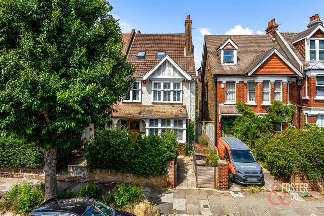 6 bedroom semi-detached house for sale