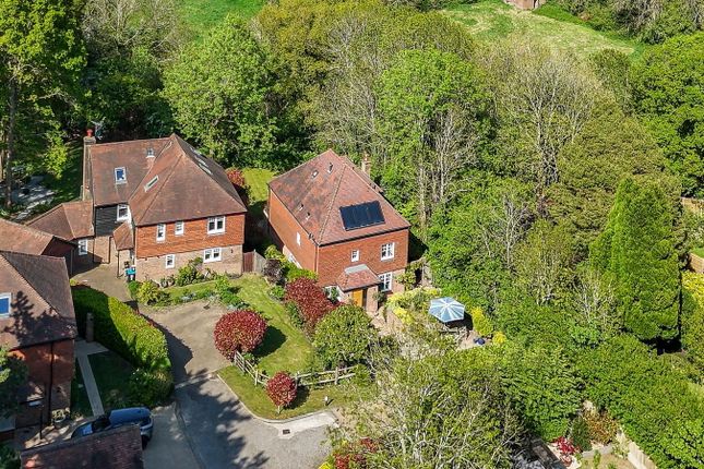 The Copse, Warlingham CR6 5 bed detached house for sale