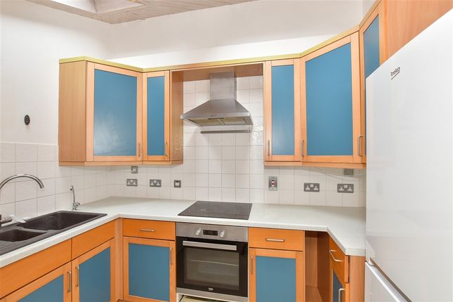 Northgate, Canterbury, Kent 3 bed terraced house for sale