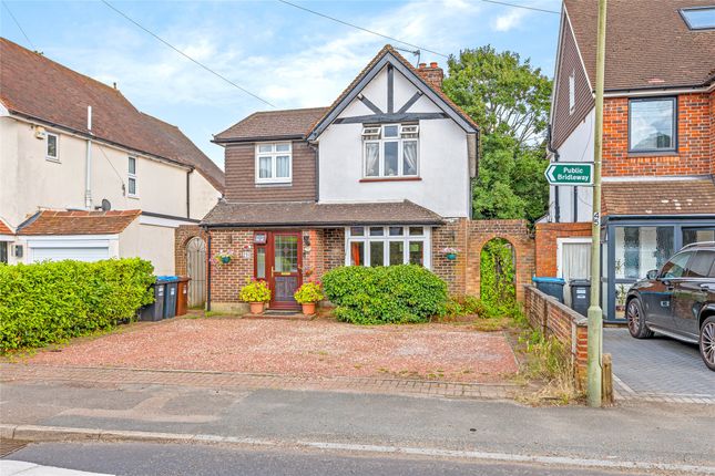 Farleigh Road, Warlingham, Surrey, CR6 3 bed detached house for sale