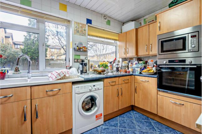 3 bed flat