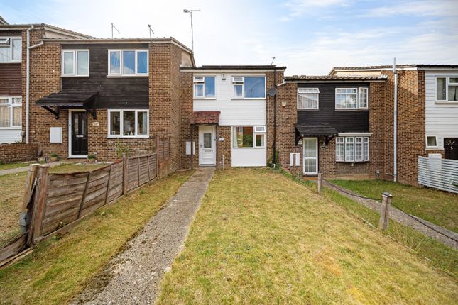 Ifield Way, Gravesend DA12 2 bed terraced house for sale