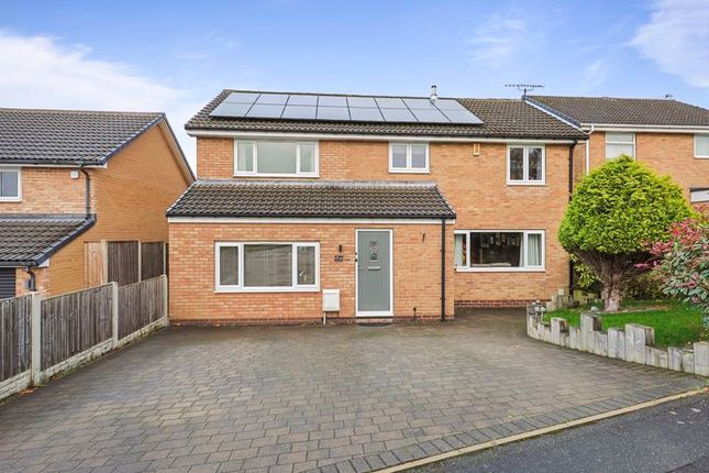 4 bed detached house