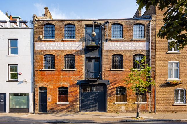 Limehouse Wharf, Narrow Street... 3 bed apartment for sale