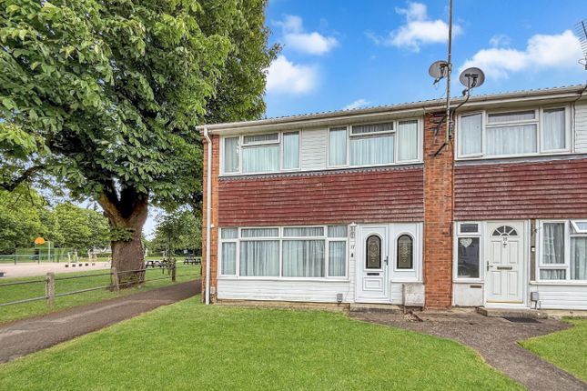 Houghton Regis, Bedfordshire LU5 3 bed end of terrace house for sale