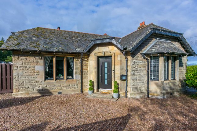 Glasgow Road, Edinburgh, EH12 2 bed detached house for sale
