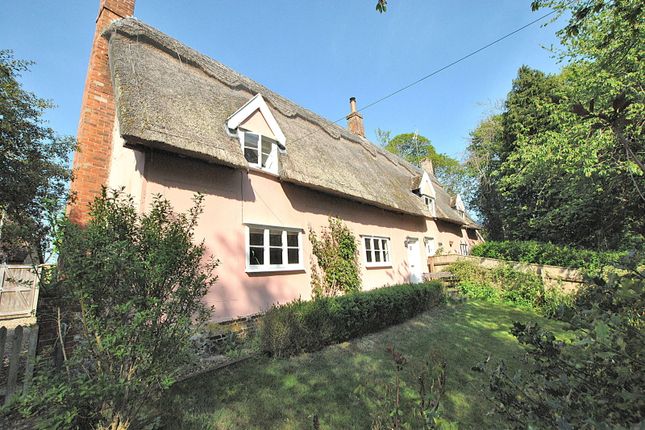 The Street, Newmarket CB8 2 bed cottage for sale