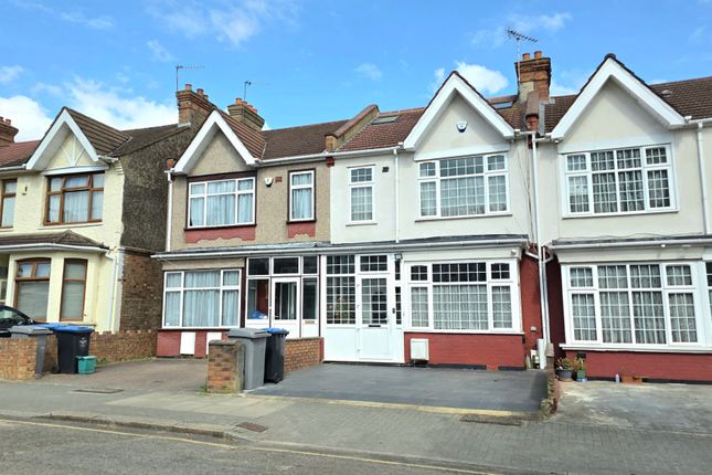 4 bed terraced house