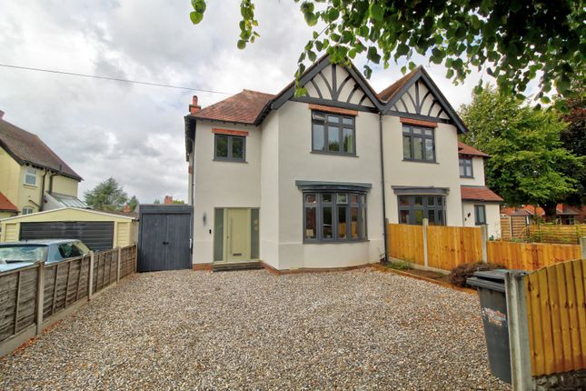 3 bedroom semi-detached house for sale