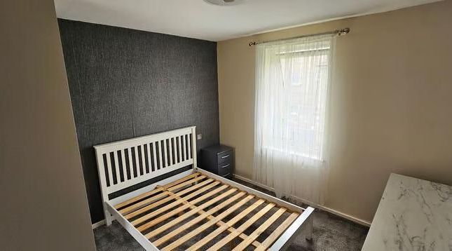 1 bed flat