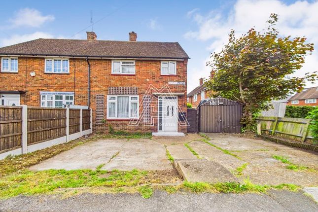 Garron Lane, South Ockendon, Essex, RM15 2 bed semi