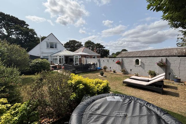 3 bed detached house