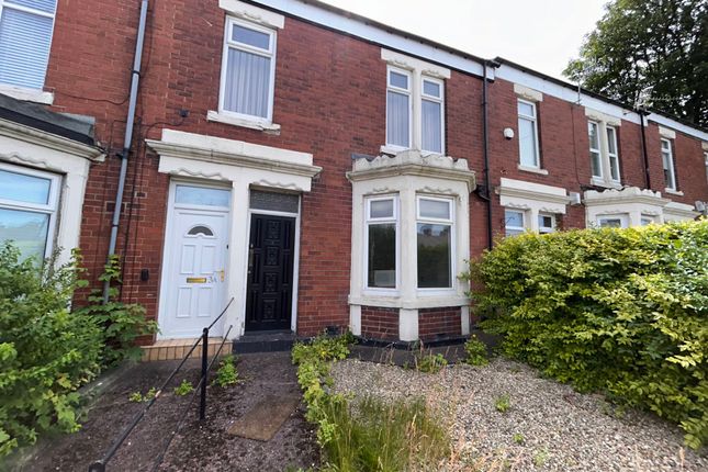 Stowell Terrace, Heworth, Gateshead... 2 bed ground floor flat for sale