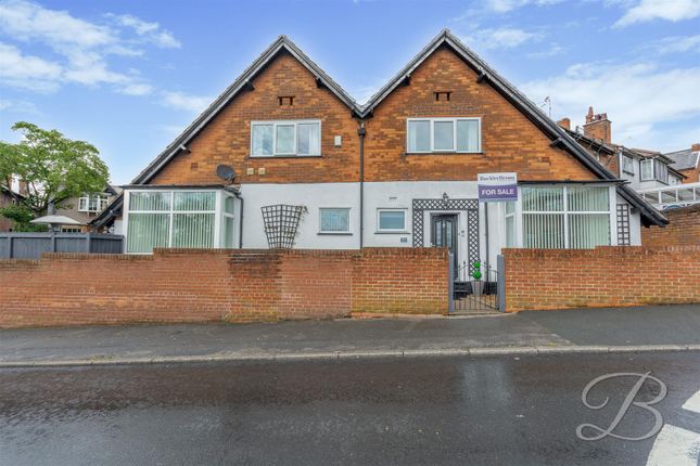 4 bed detached house